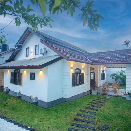 Villa Risithenmi Ahangama Exterior photo