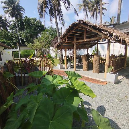 Villa Risithenmi Ahangama Exterior photo