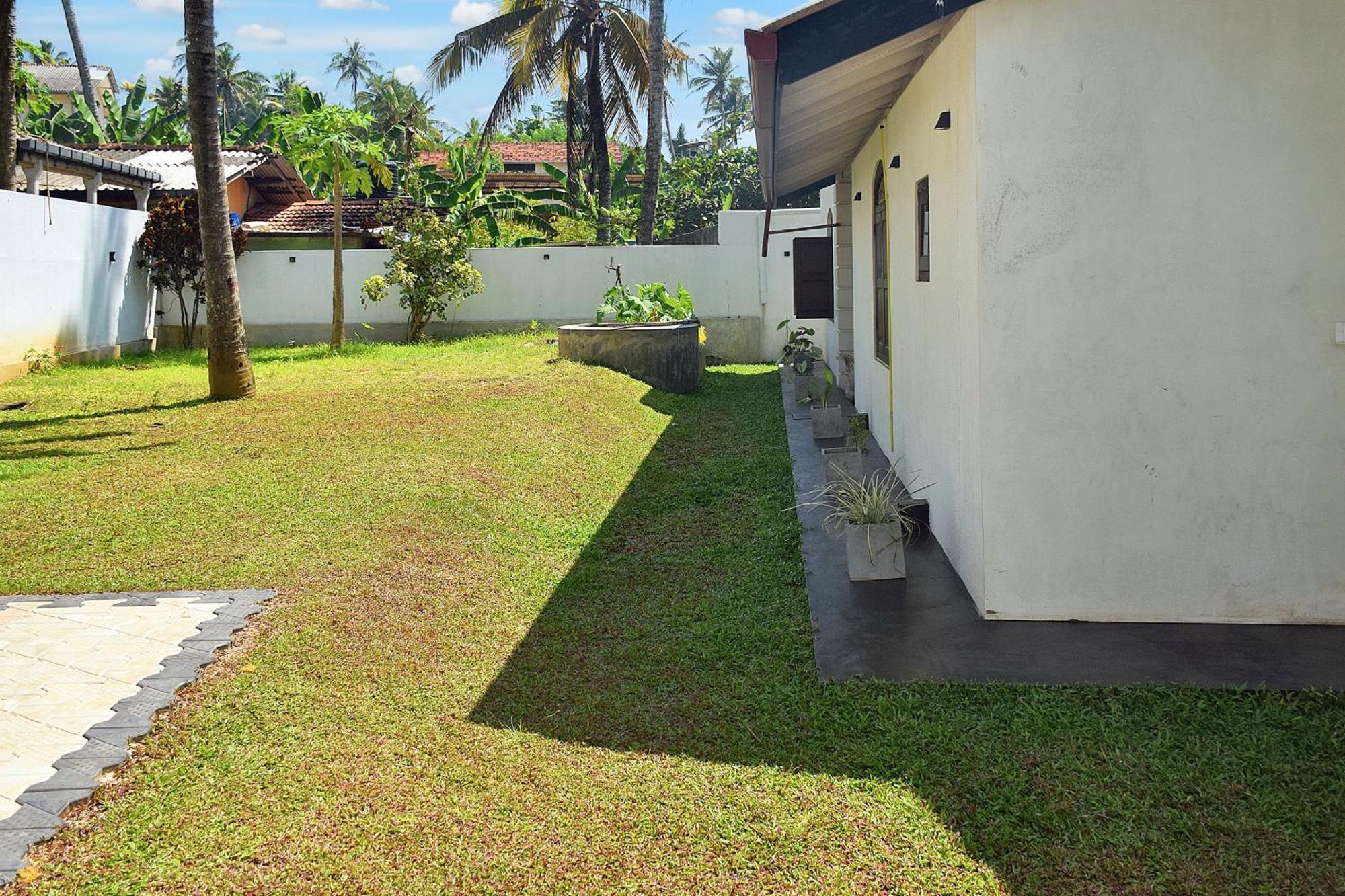 Villa Risithenmi Ahangama Exterior photo